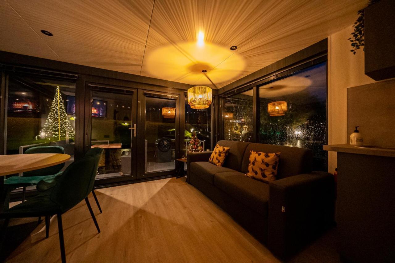 Houseboats Mookerplas Met Dakterras Middelaar Exterior foto